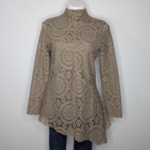Soft Surroundings Tan Lace Asymmetrical Top M